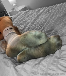 Who wants to press their face against these toxic feet while i take a