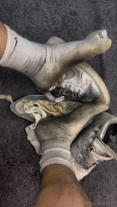 Pathetic subs take a good look at this view my sweat-soaked rank socks