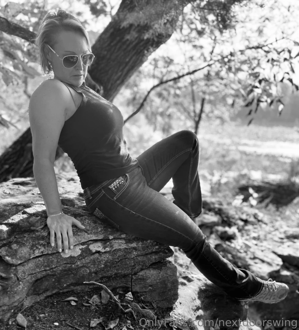 I do love me some hiking ahhh the fresh air breeze on my tits sunshine part 3 