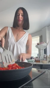 Do you have your own healthy morning habits now one of my favorite