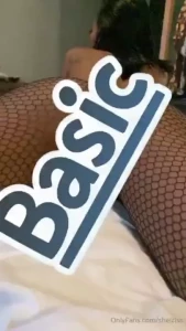 Dm me to undo the sticker umm if i saw that i would stuff it in my