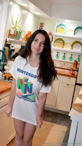 When i m getting snacks in the middle of the night but you show up so part 1