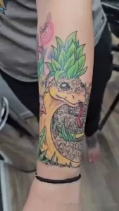 Happy birthday to me almost half way done with the new sleeve my