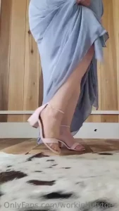 This goddess was in her element with pink toes and pink heels