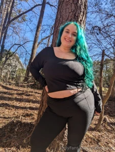 Taking a morning walk is soooo good for my mental health morning