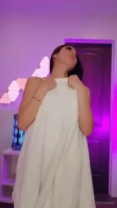 Do you like it when i drop my towel