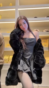 What do you think of my outfit part 113