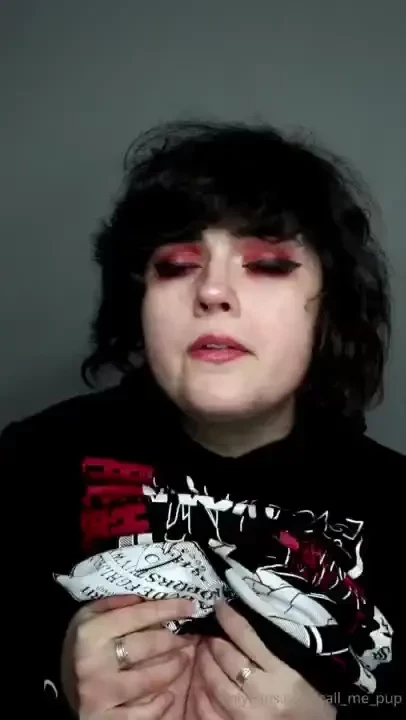 If i drool all over my tits maybe you could fuck them please 