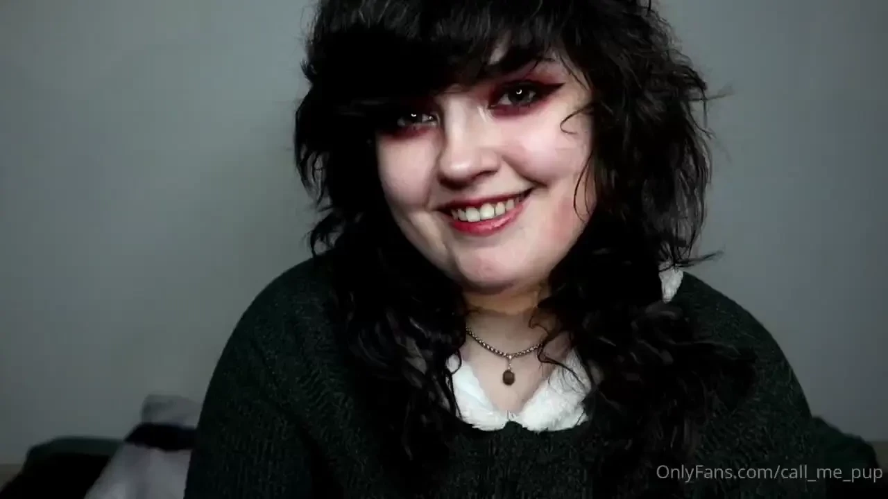 Should i sneak onto the sleigh and come by on christmas eve 