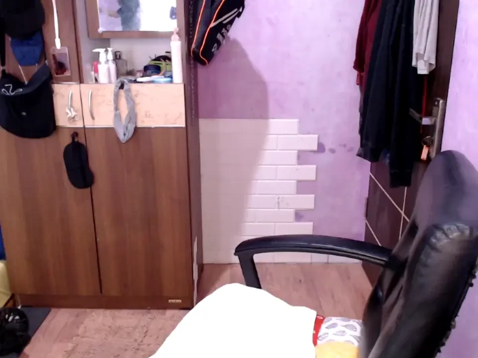 The short stream gt lt not that good so i ll delete in 3 4days coz i 
