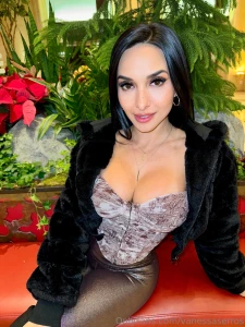 It s almost christmas https onlyfans com 1441350892 vanessaserros