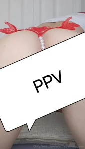 I haven t finished showing you yet how sexy this fancy heart-shaped