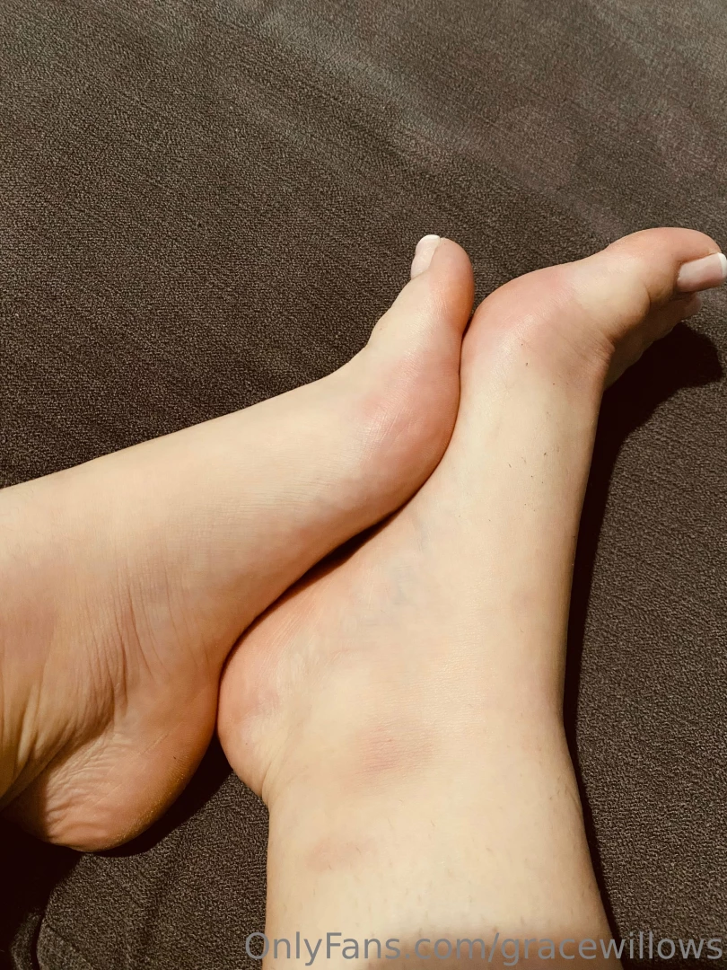 Sucker for a french manicure 