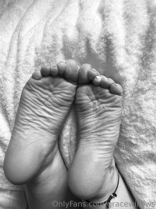 Please worship my beautiful wrinkles part 1