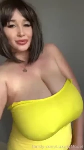 I love my busty cum targets milf video tease bigtits bigboobs fyp