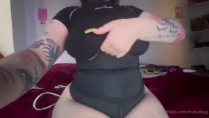 Do u like this slutty thic body 3 part 1