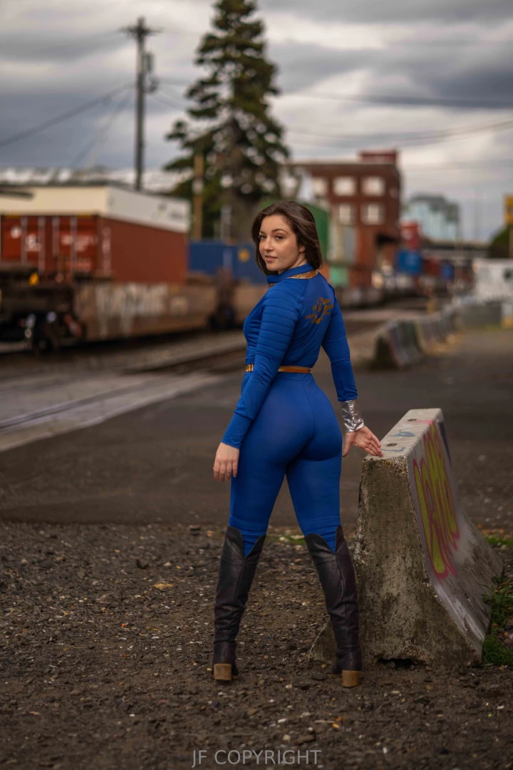 New fallout content drop on janiefit this weekend 