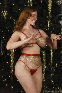 Twisting to xmas fun