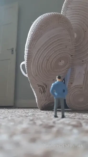 My tiny loves watching me show off my nikes picture set for butt and 