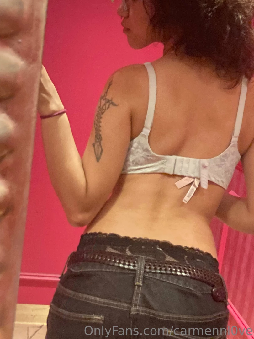 I think this bra is cute too but only my back looks good in this not part 2 