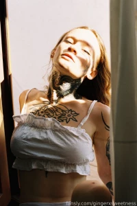 You like thin tops fyp skinny bisexual nsfw nude petite natural body