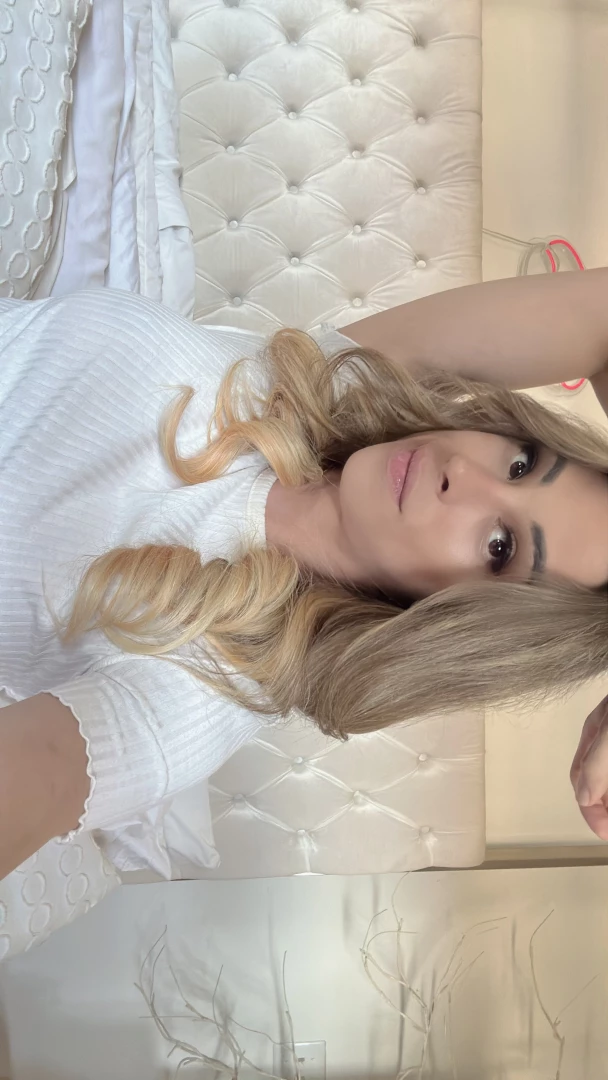 I m the baddest bitch out right now tell them other hoes to pipe down 