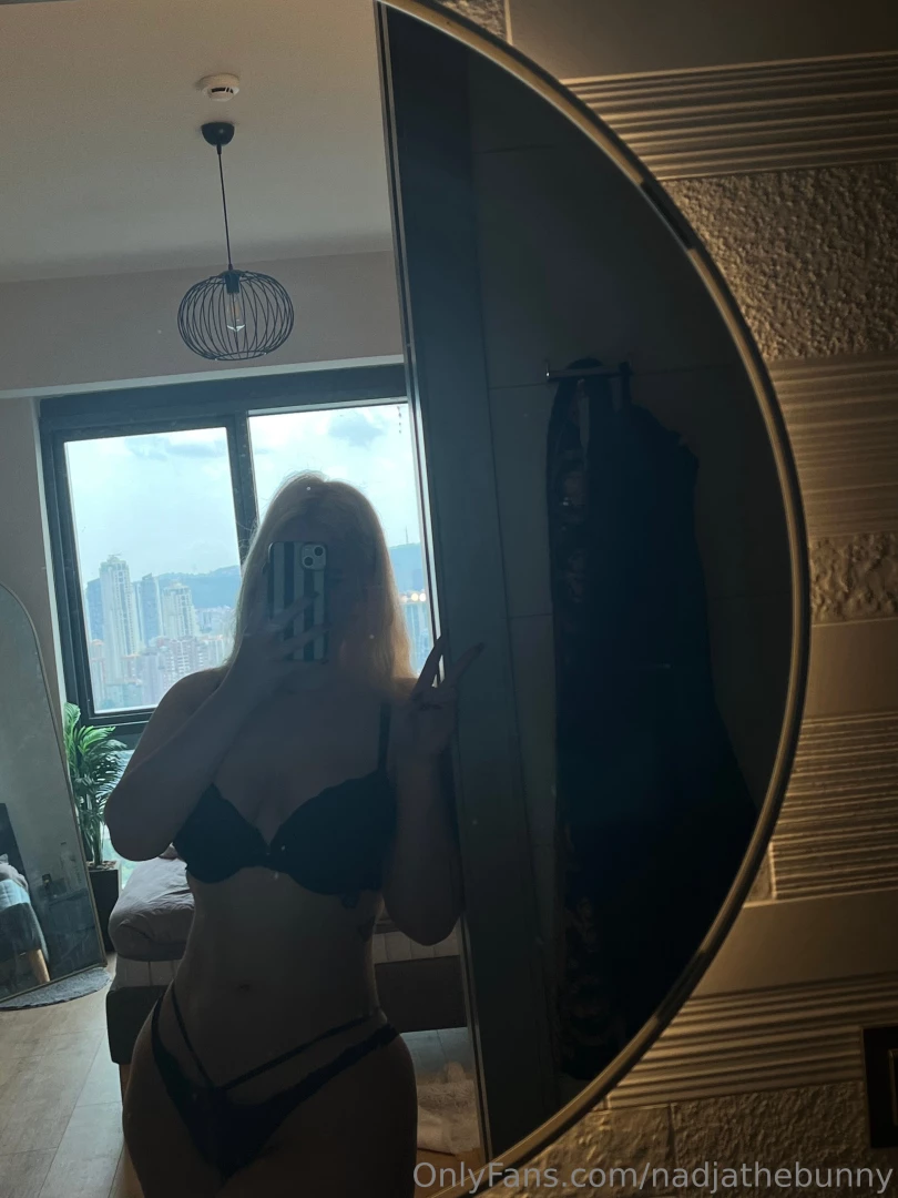 Mirror pics are the best part 3 