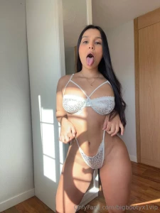 Can you resist this tell me in dm puedes resistirte a esto cu ntamelo