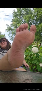 Need a good boy to come clean my feet with their tongue