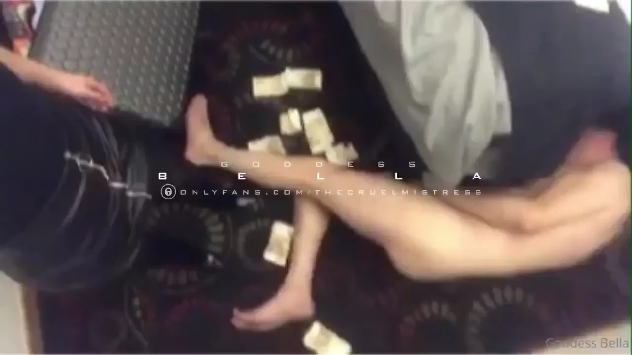 You will never satisfy any girl in your life you are a disappointment 