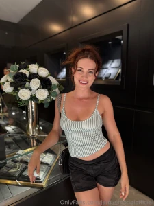 Follow my main uncensoredjamie for more of me