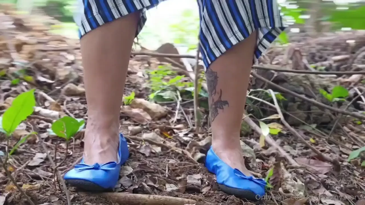 The vial the vial that my boyfriend had hidden he hid it from me for a 