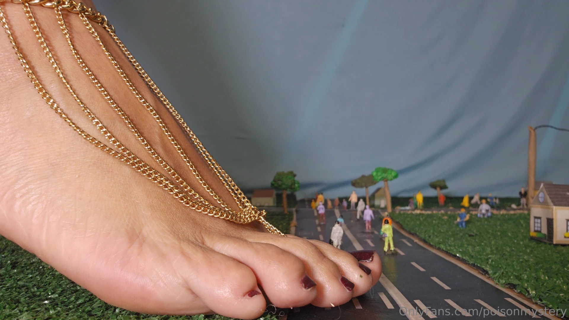 You look so pathetic down there i got a borrowed place to record soon part 3 