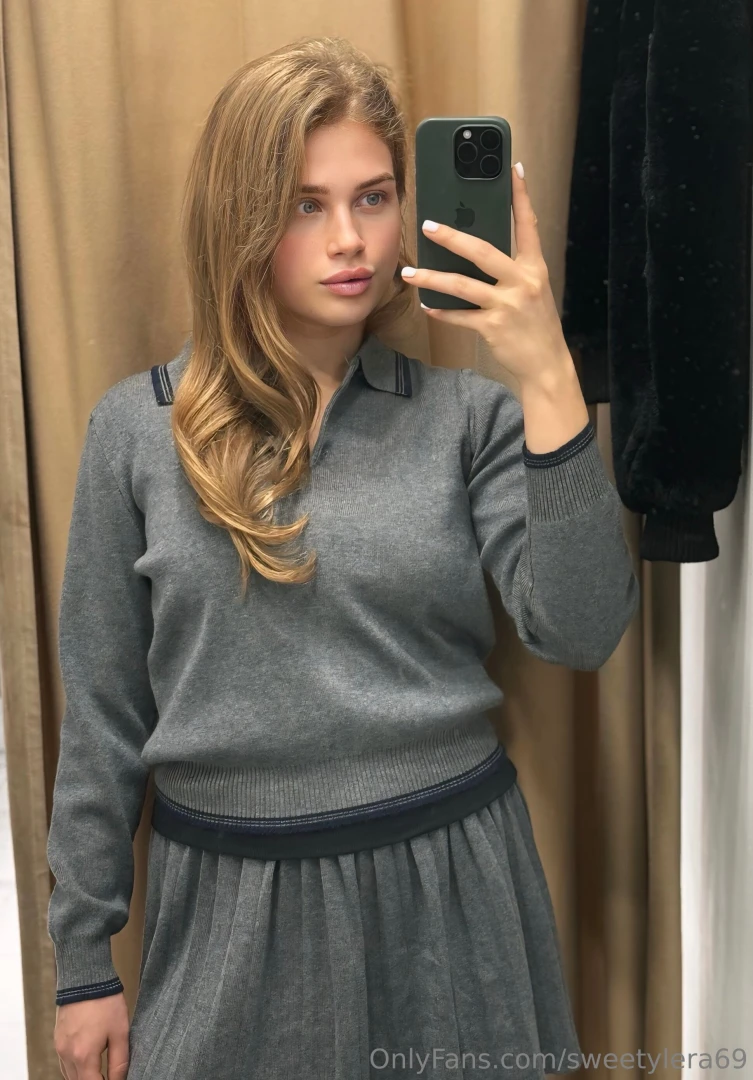 Beauty that captures you at first glance part 1 