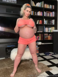 A very naughty mommy part 1