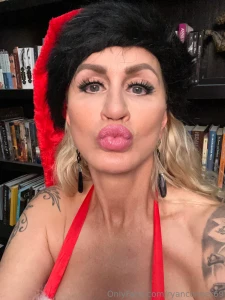 Sexy merry xmas baby i hope you enjoy my new xmas photoset check your part 3