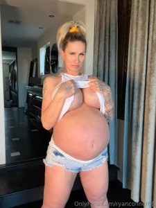 Hey honey go and unlock my new photoset 5 00 pm it s going to get you part 1