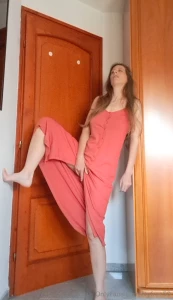 In this video you can see me in a long dress i reach under my skirt