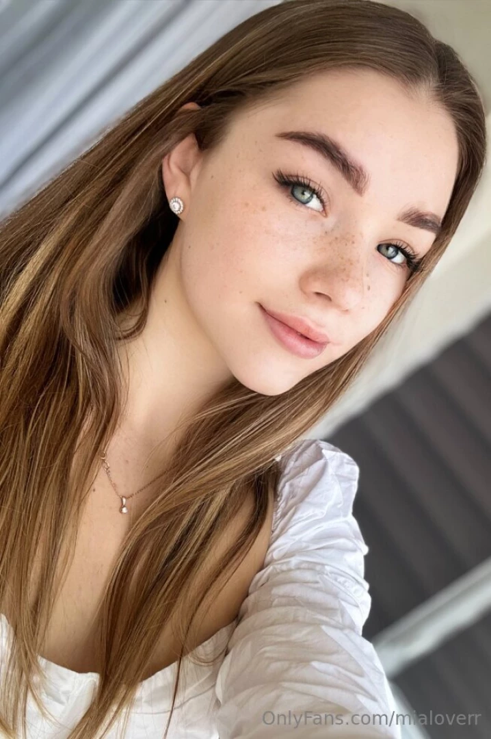 Sexy bigass the hottest student layla_mayer just started her sex life part 383 