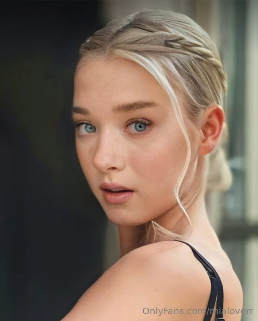 Free vlladashy write to her vlladashy she is online now this hot kitty part 700 