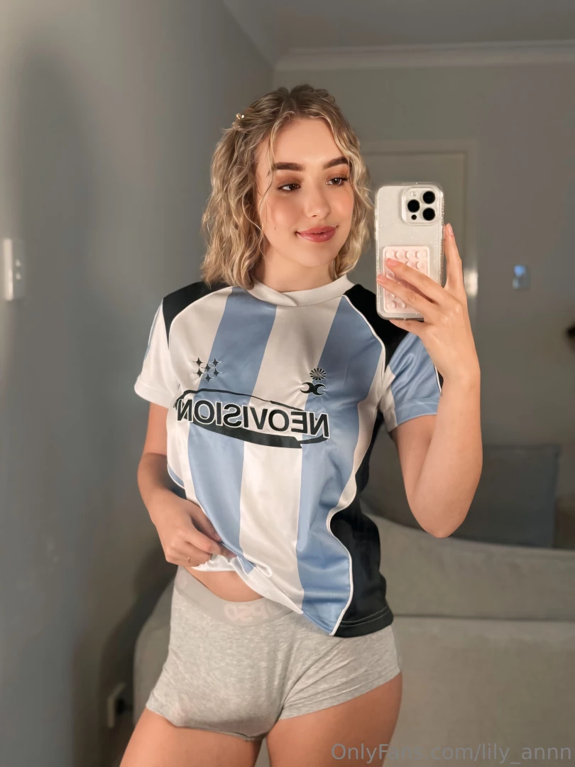 Are you playing against me or with me message me now 