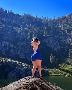 Sunday hiking buddy