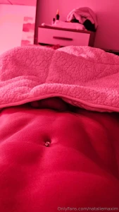 Good morning video i woke up very horny and decided to masturbate and