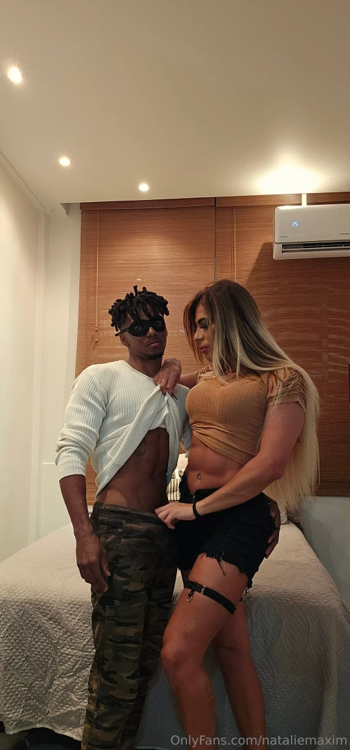 What delicious cocks and very big black women you will see 4 videos 