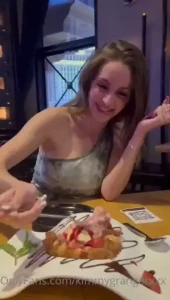 I can t keep this out of my mouth