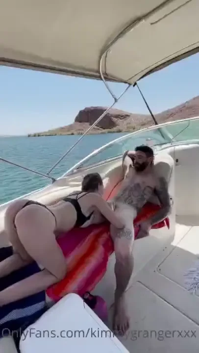 Sucking daddy s dick thrustjohnsonxxx available to all members today 