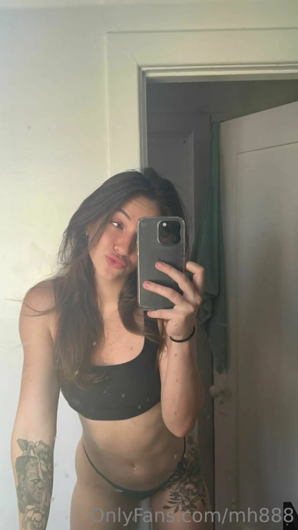 Not too busy just waiting on you to say hiiiii 