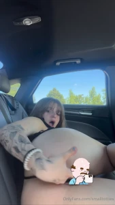 Hey babe i had some fun in the car touch yourself with me