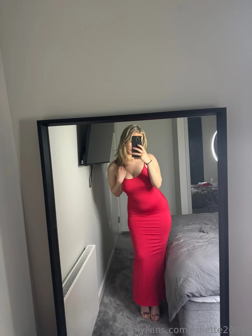 Some dressed up pics for a change part 1 
