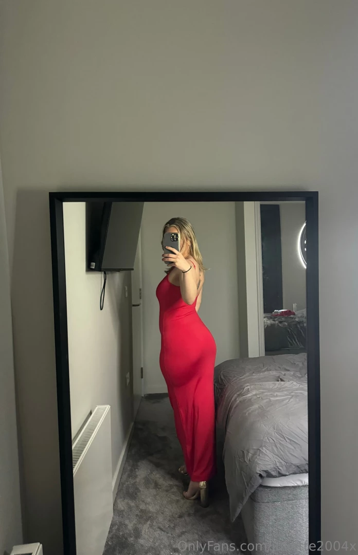 Some dressed up pics for a change part 2 